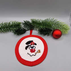 Bonhomme de neige chapeau noir et pipe
